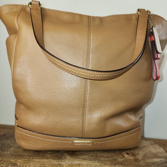 Large Tan Brown Coach Shoulder Tote Orange Satin Like Lining